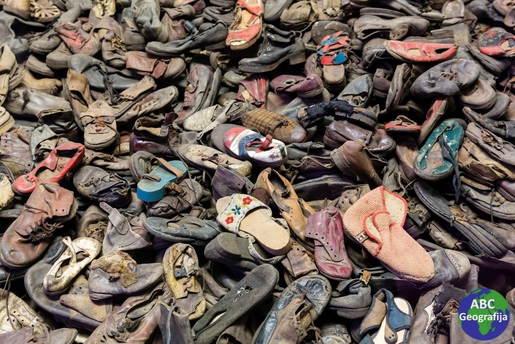 Cipele žrtava koncentracijskog logora Auschwitz, iz muzeja Auschwitz-Birkenau