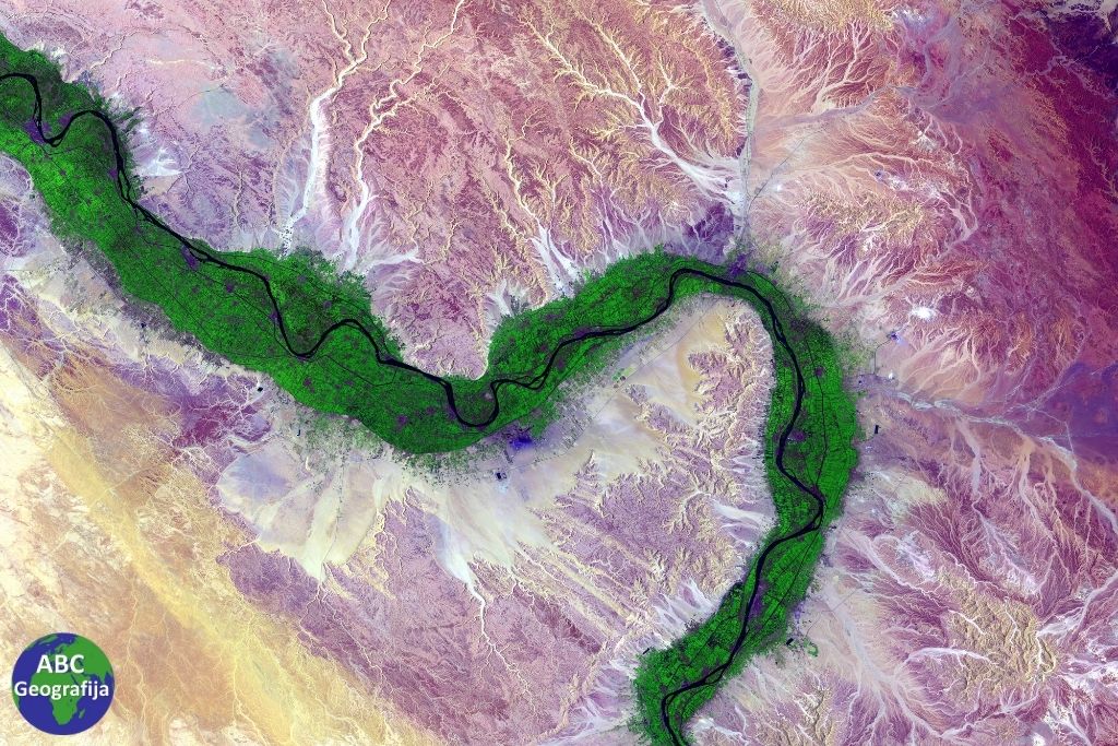 Rijeka Nil iz zraka