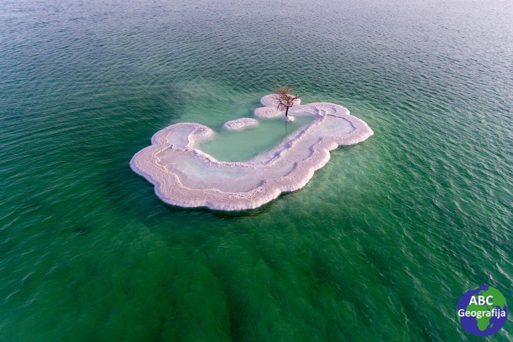Otok u Mrtvom moru