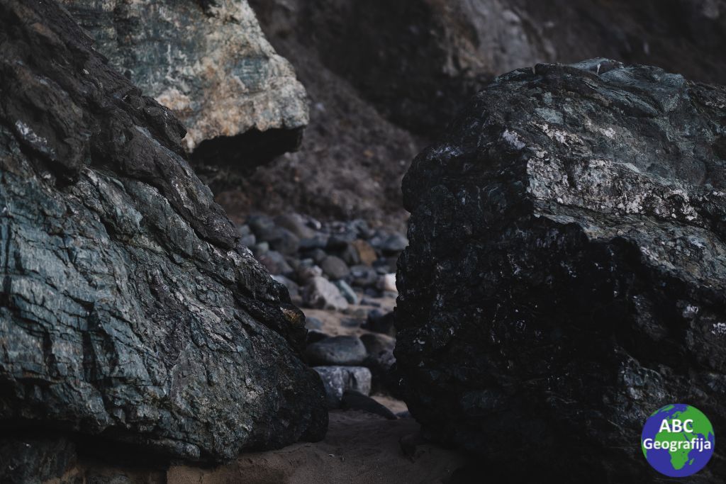 ugljen - stijena